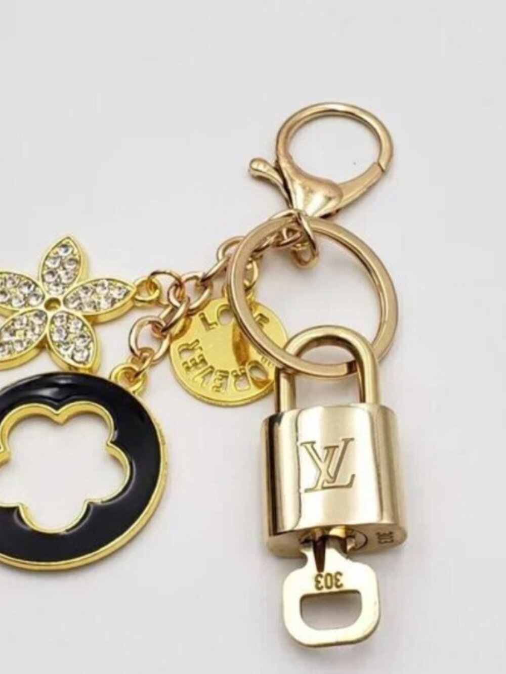 LV Authentic Gold Padlock 🔒 Key Set w/ Unbranded Flower Keychain Charm - Picture 4 of 8